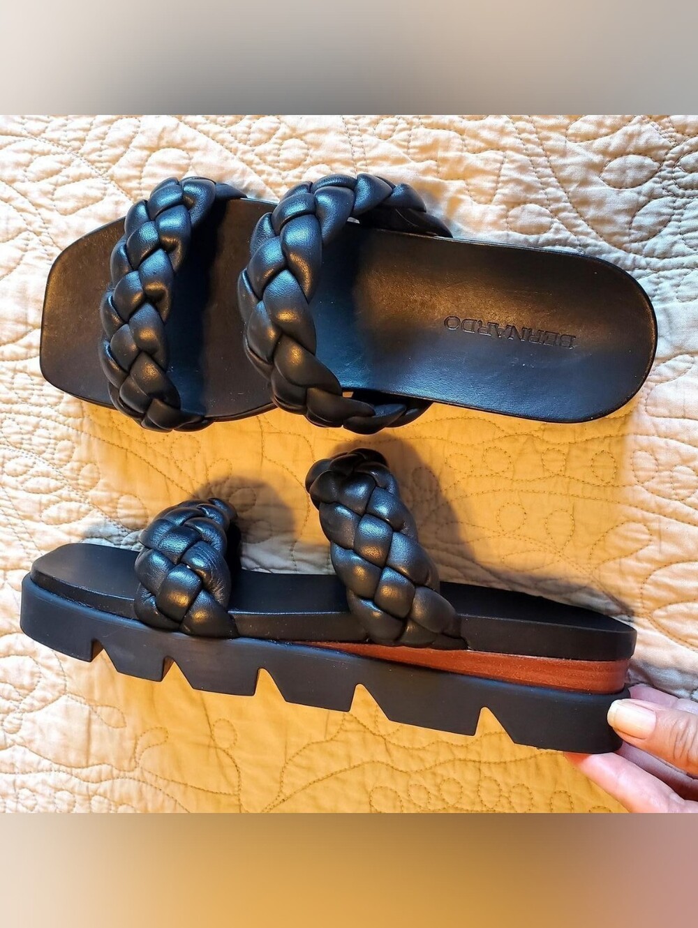 Bernardo Ciara Leather Braided Lug Sole Wedge Slides Sandals Shoes Sz 10